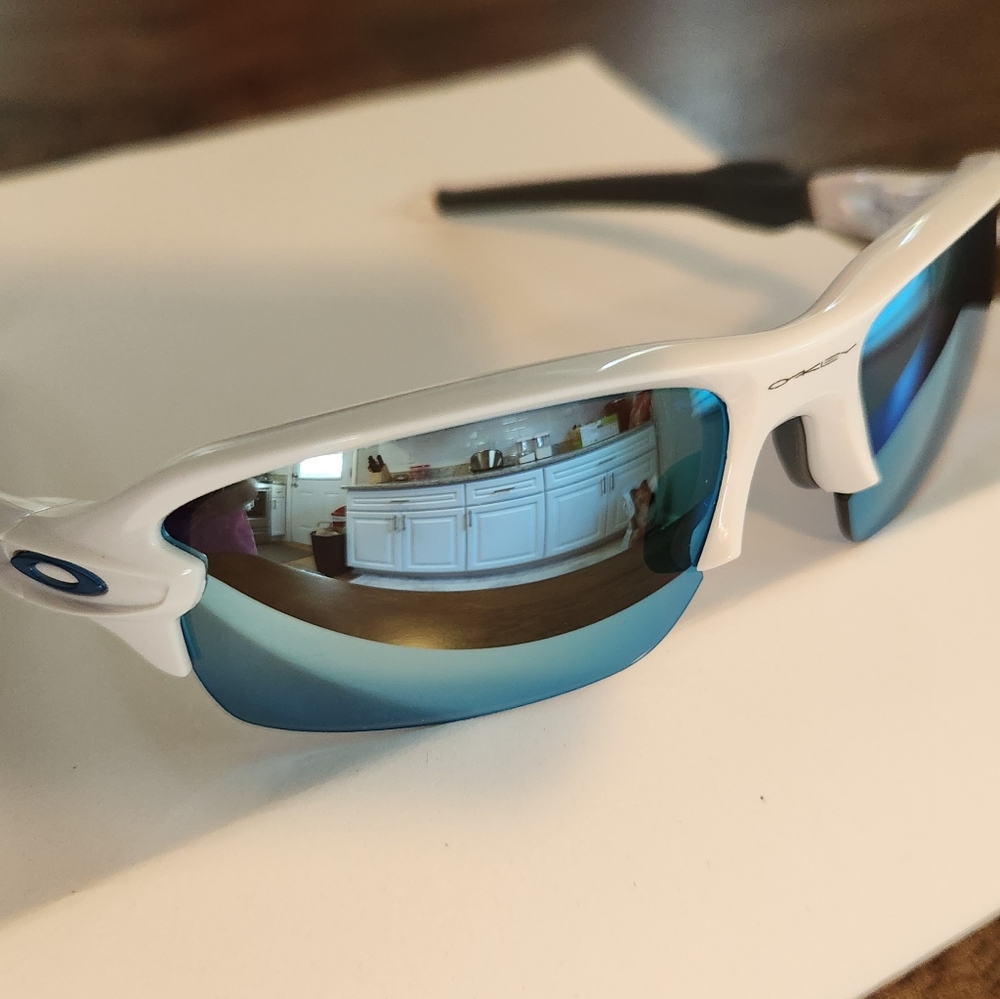Women's/Youth Oakley Sunglasses
